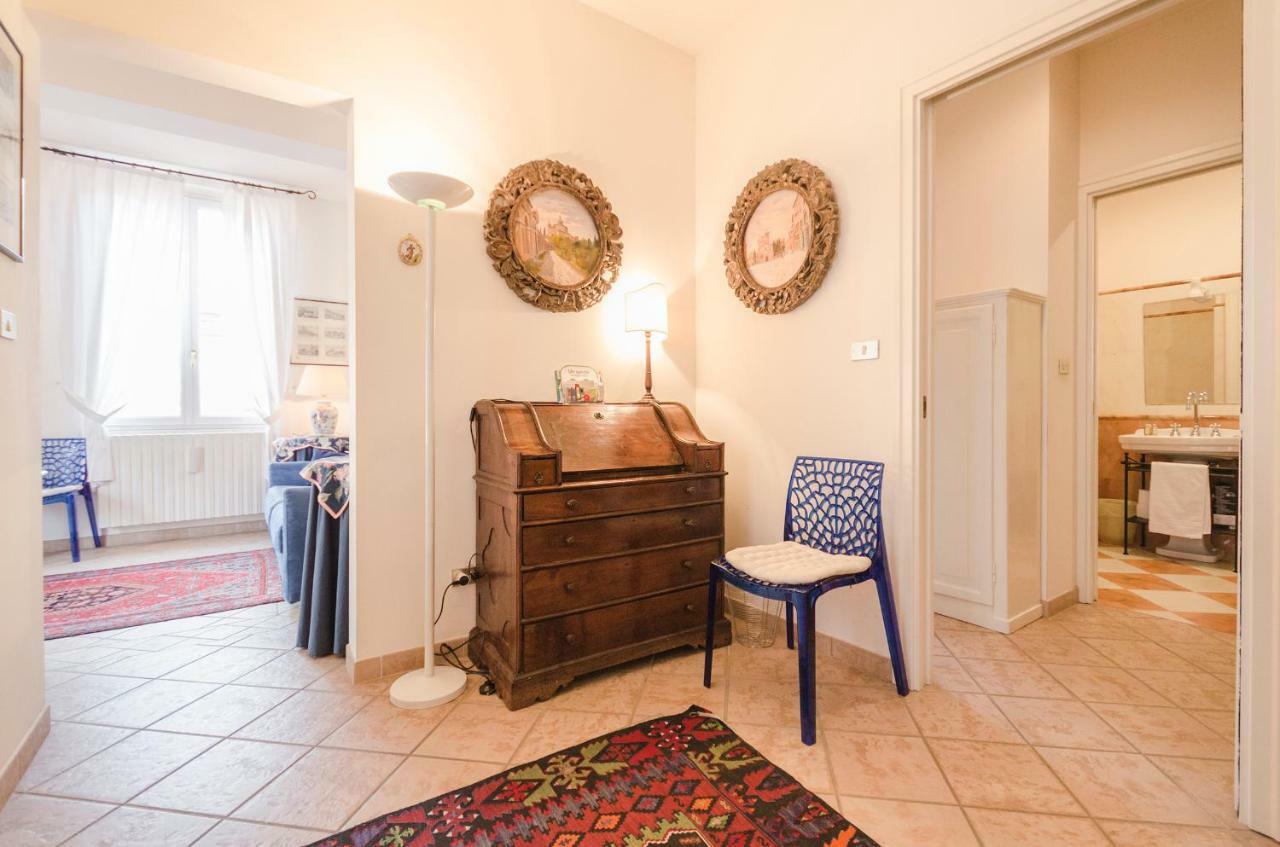 Lupari Apartment, Palazzo Storico Sotto Le Due Torri โบโลญญา ภายนอก รูปภาพ