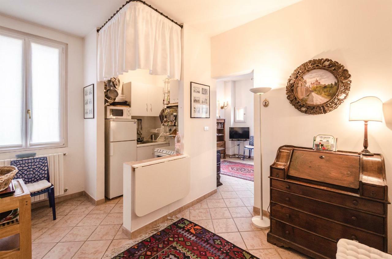Lupari Apartment, Palazzo Storico Sotto Le Due Torri โบโลญญา ภายนอก รูปภาพ